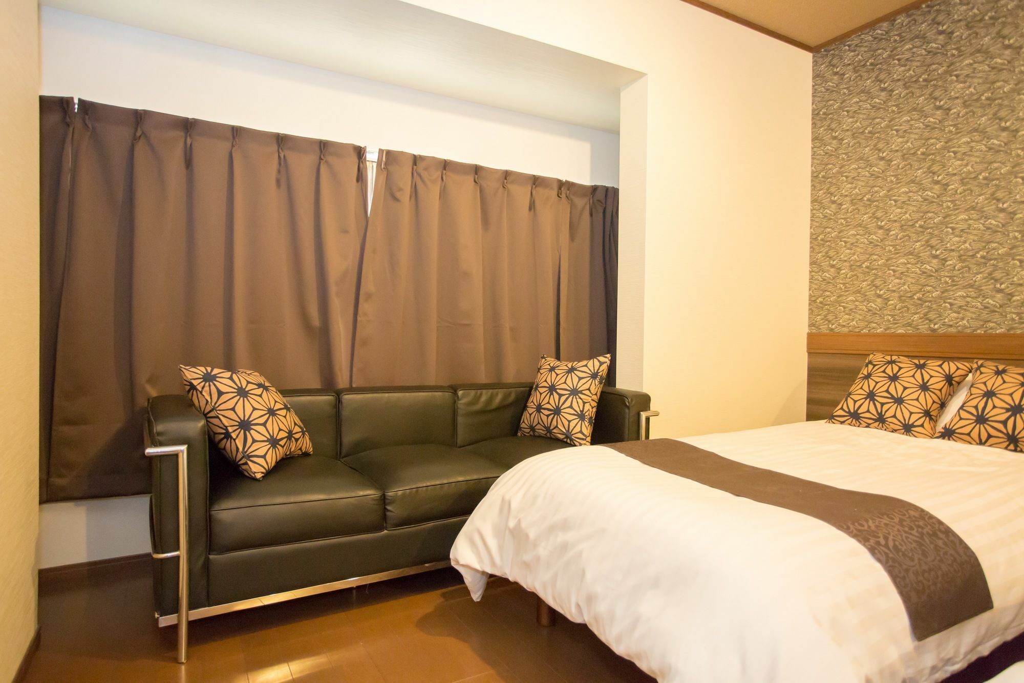 Apapane Nijo Guest House Kyoto Exteriör bild